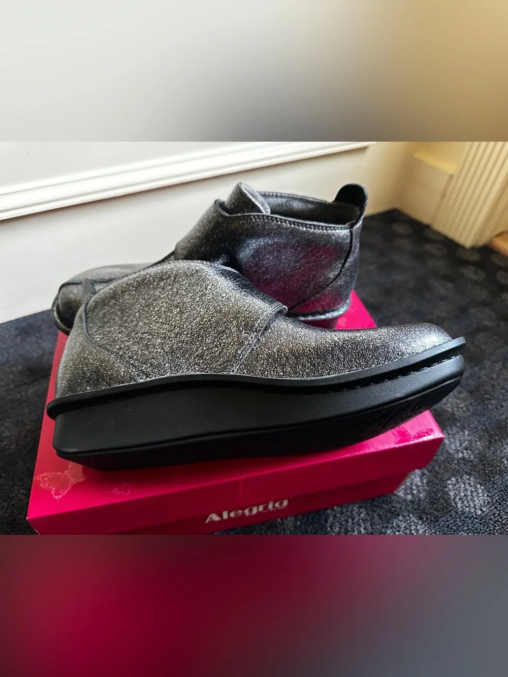 Alegria Caiti Ankle Boots Brand New in Box Sz 38 8-81/2 Graphite